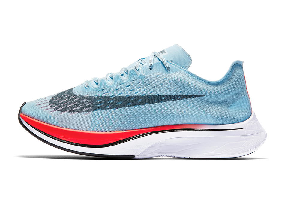 ZoomX VaporFly 4% Date 880847-401 880847-400 |