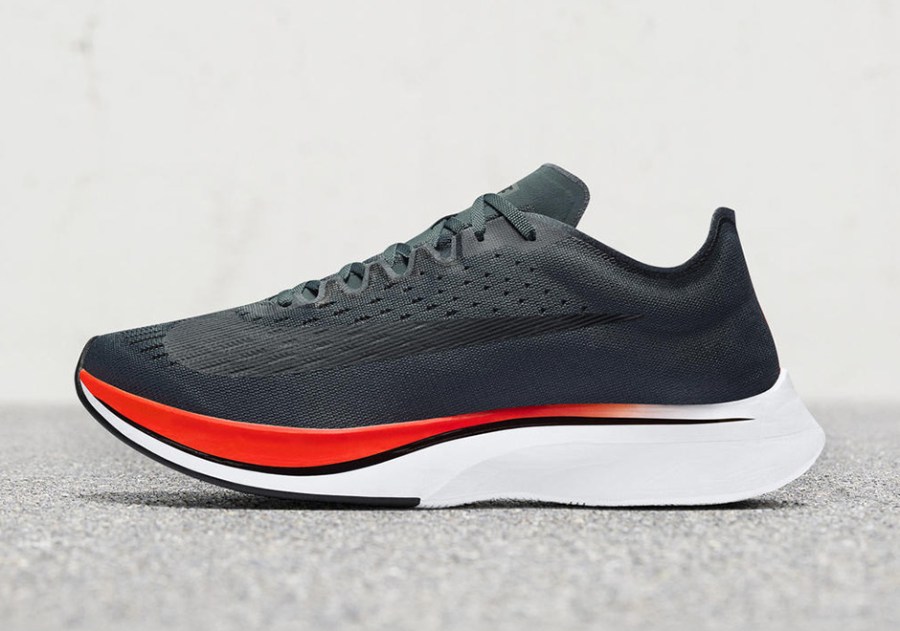 Nike ZoomX VaporFly 4% Release Date 880847-401 880847-400 | SneakerNews.com