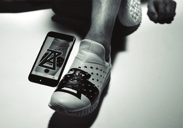 Onitsuka Tiger Augmented Reality Sneaker 1