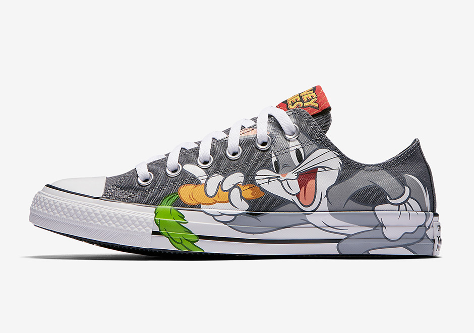 looney tunes converse high tops