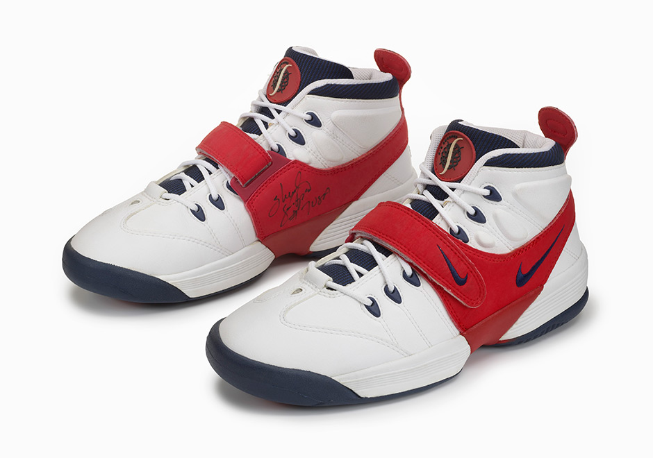 elena delle donne nike hyperdunk air swoopes pe 7