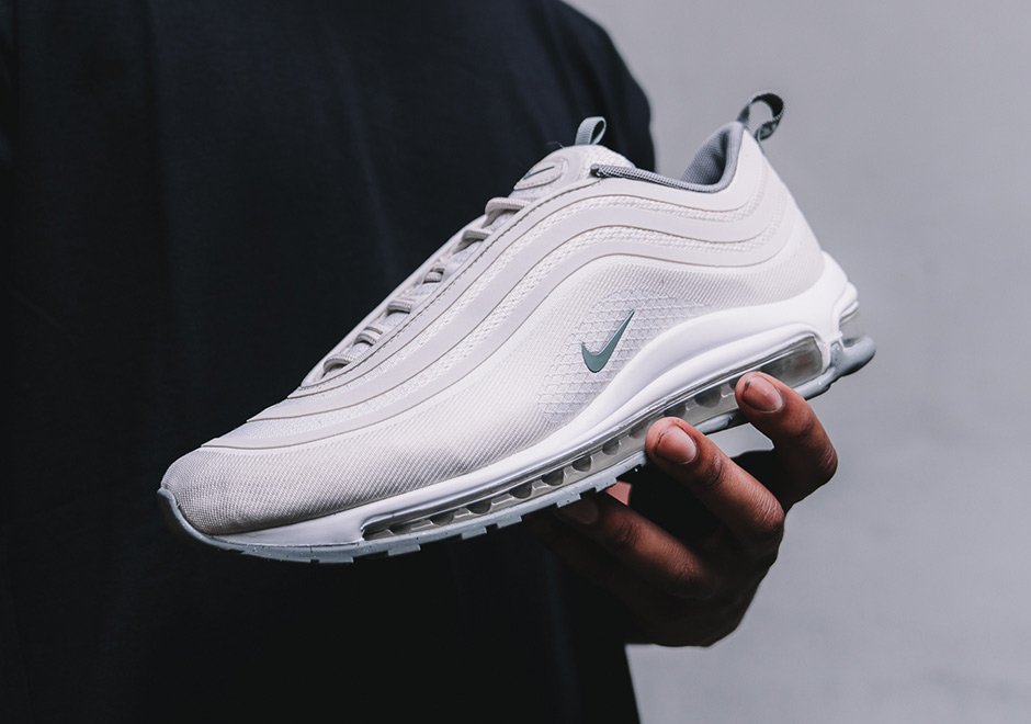 Air max 97 outlet off white foot locker