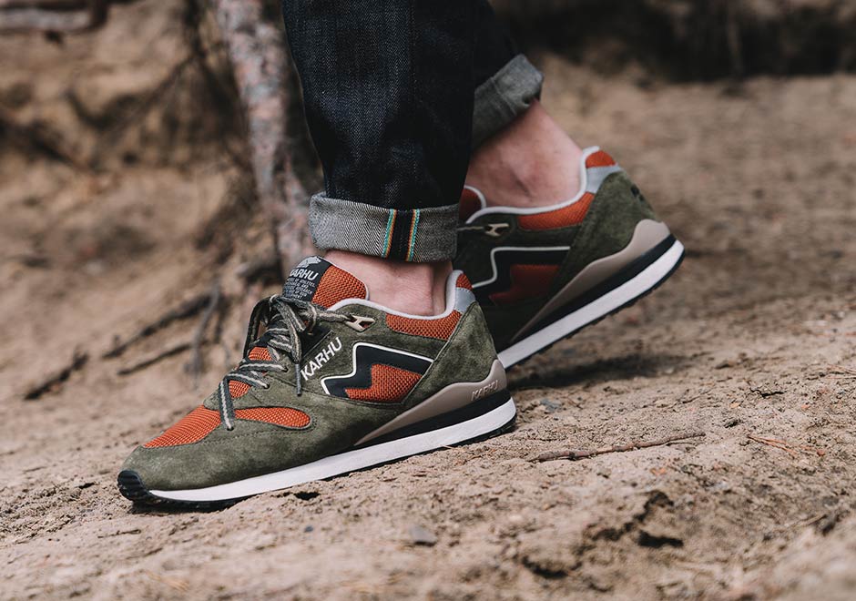 Karhu Outdoor Pack Fusion 2.0 Synchron Classic | SneakerNews.com