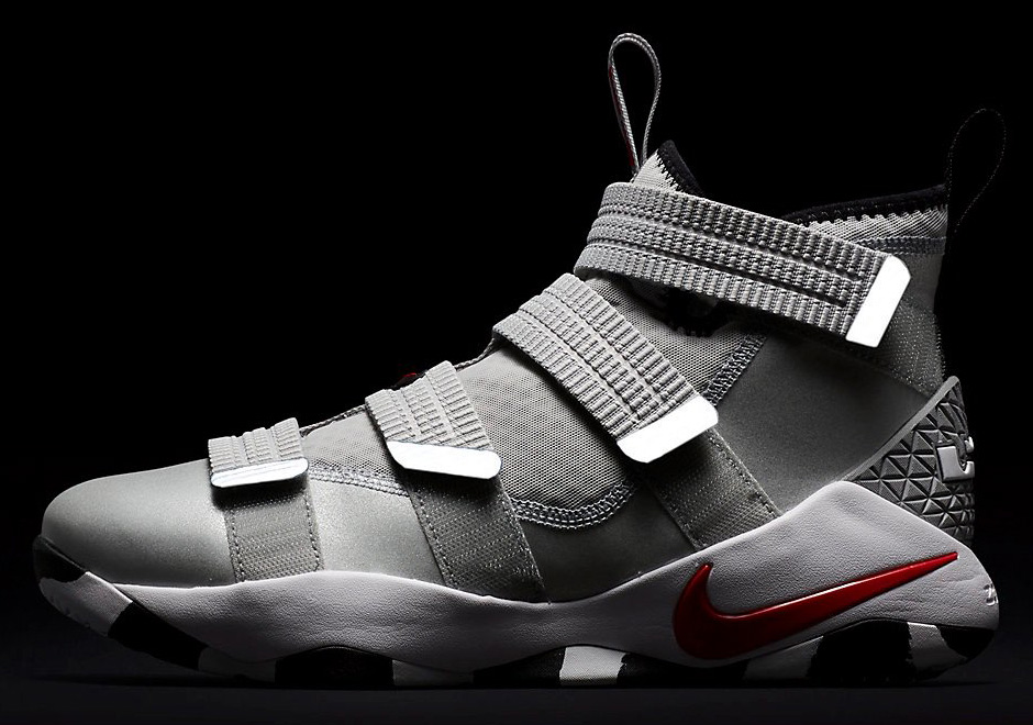 Nike LeBron Soldier 11 Silver Bullet 