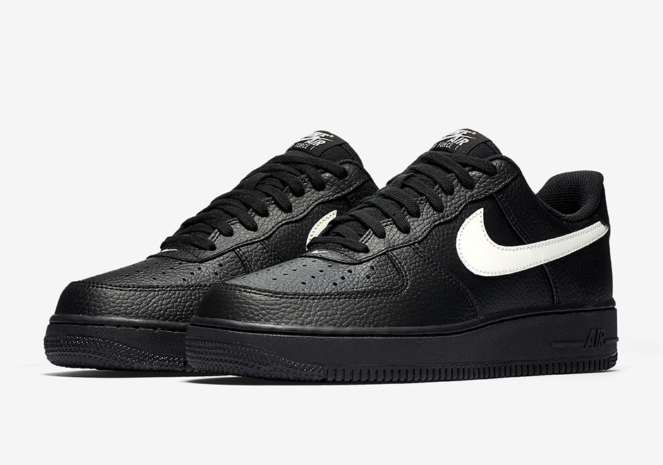 Nike Air Force 1 Low Black Leather Pack 08