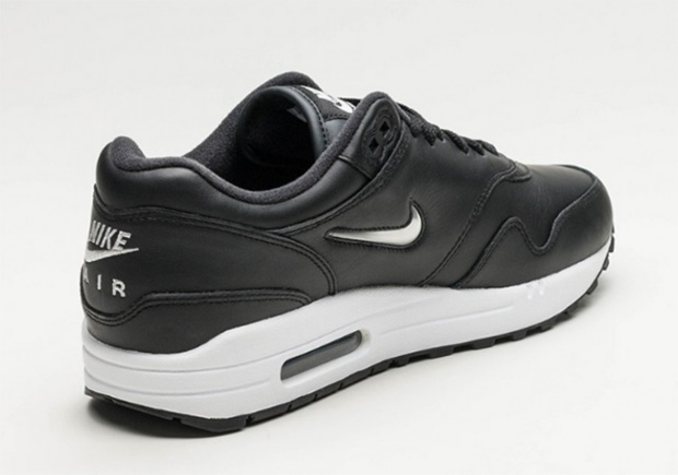 Air max 1 on sale jewel black chrome