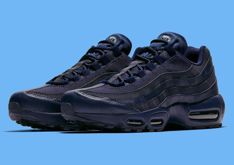 The Nike Air Max 95 Goes Full “Midnight Navy”