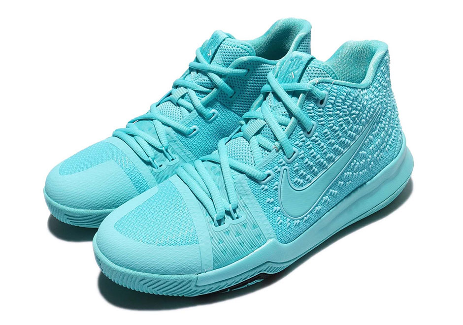 kyrie irving shoes light blue