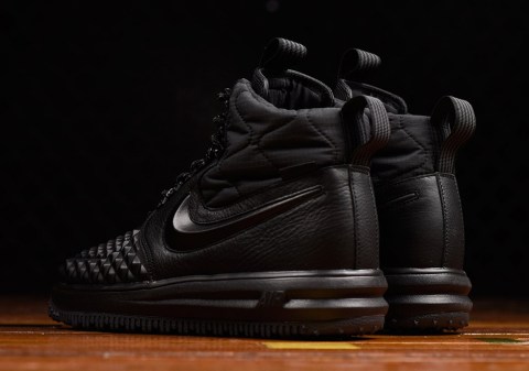 Nike Lunar Force 1 Duckboot 17 Now Available | SneakerNews.com