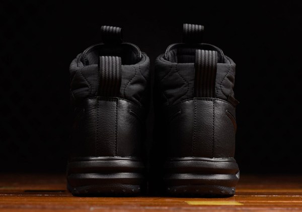 Nike Lunar Force 1 Duckboot 17 Now Available | SneakerNews.com