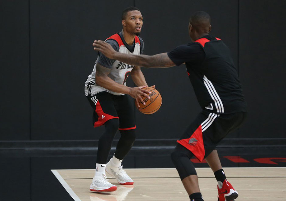 Damian Lillard Works Out In New Colorway Of The adidas D Lillard 4 -  SneakerNews.com