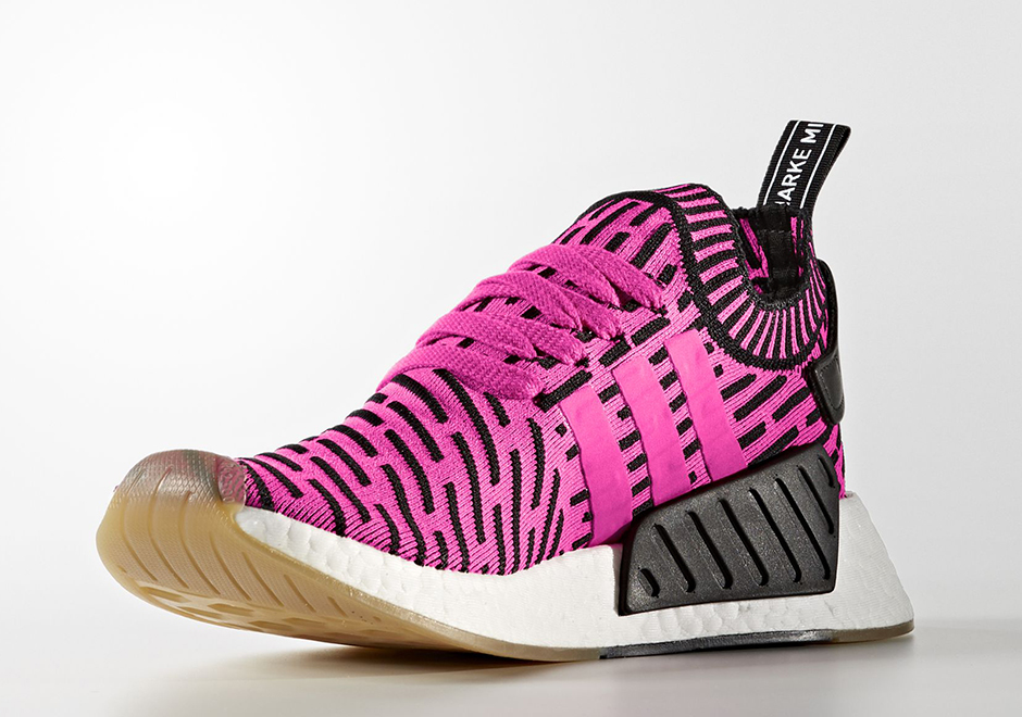 Adidas Nmd R2 Japan Pink Gum By9697 3