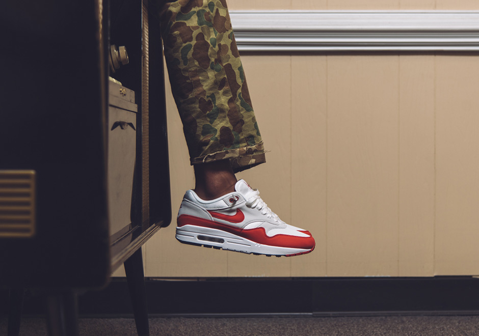 nike air max 1 anniversary red on feet