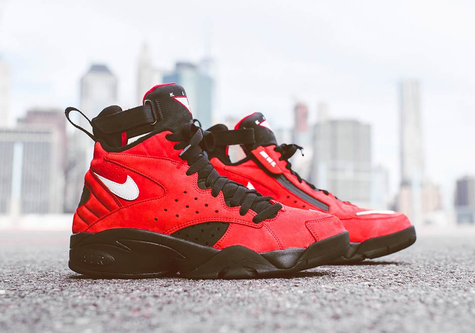 Nike air deals maestro red