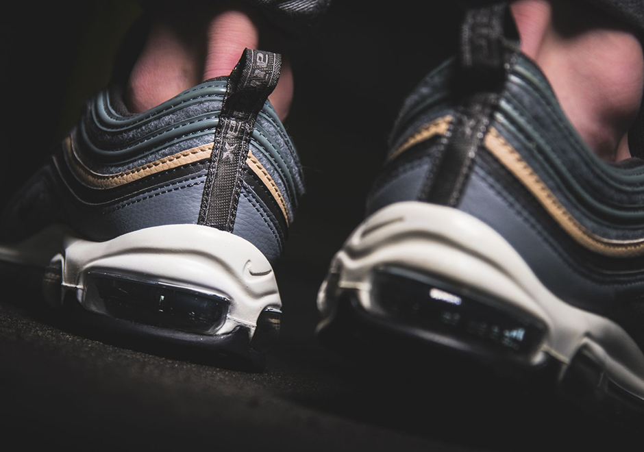 Air max 97 premium release outlet date