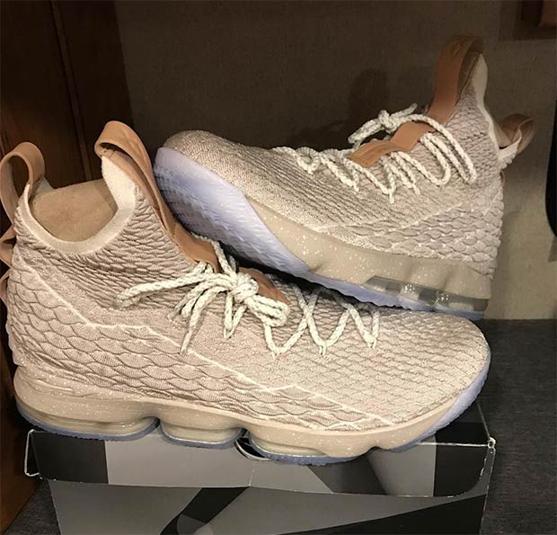 lebron 15 ghost size 10