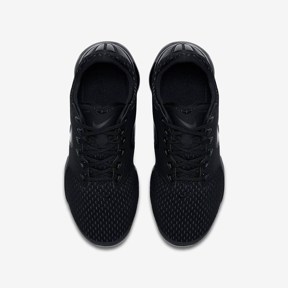 Nike VaporMax CS Triple Black 917963-002 | SneakerNews.com