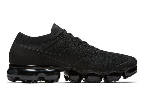 Nike Vapormax Triple Black 849558-011 | SneakerNews.com