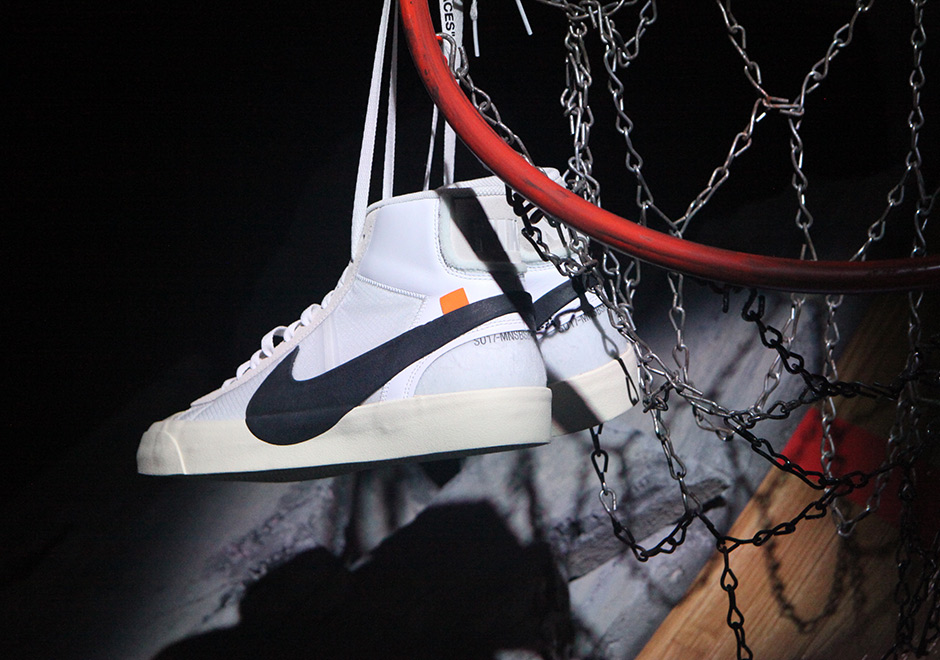 Nike Virgil Abloh Something's Off Book - N/A – Izicop