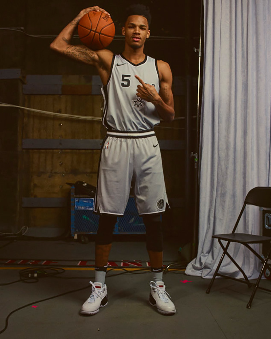 UNBOXING: Dejounte Murray San Antonio Spurs Nike Swingman City Edition  Jersey 