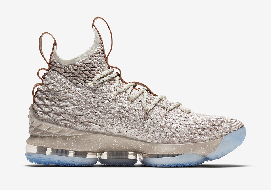 Lebron 15 best on sale colorway