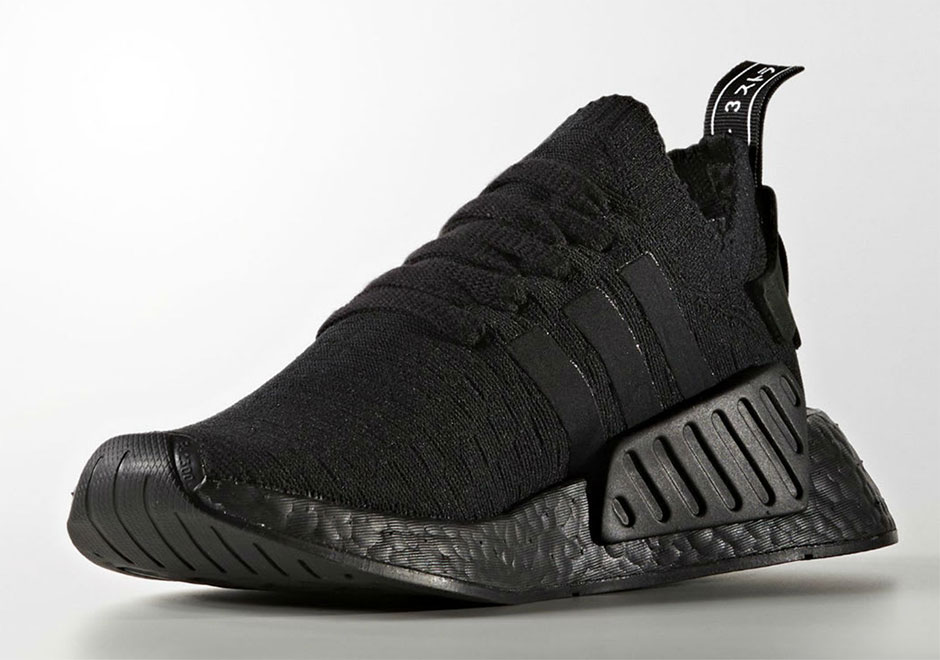 triple black nmds