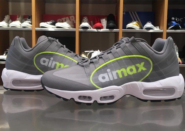 Nike Air Max Big Logo Release | SneakerNews.com