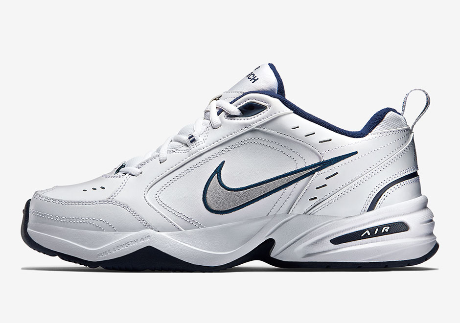 Eric Koston Skates in Nike Air Monarch | SneakerNews.com