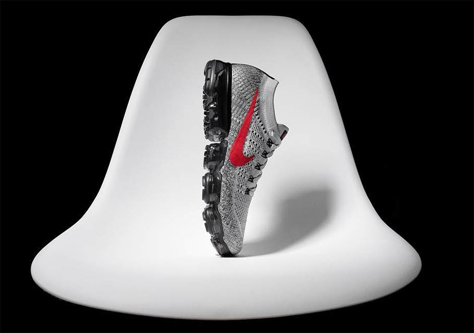 Nike Vapormax Gre Black White Red 1
