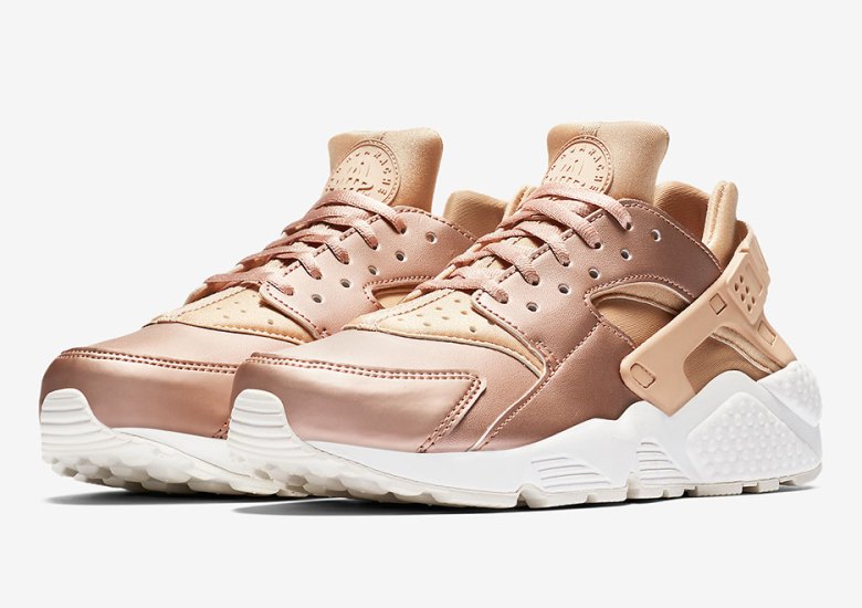 Nike Is Dropping Rose Gold Huaraches