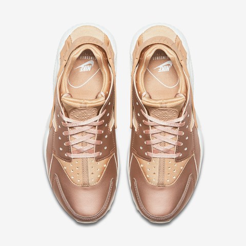 Nike Air Huarache Metallic Bronze AA0523-200 | SneakerNews.com