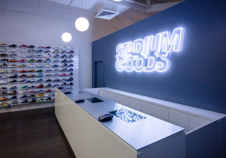 Buy Nike Shoes & New Sneakers - Stadium Goods