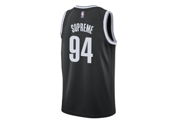 Nike Supreme NBA Teams Basketball Jersey Size Small AQ4228-010 Black 40  SS18 B