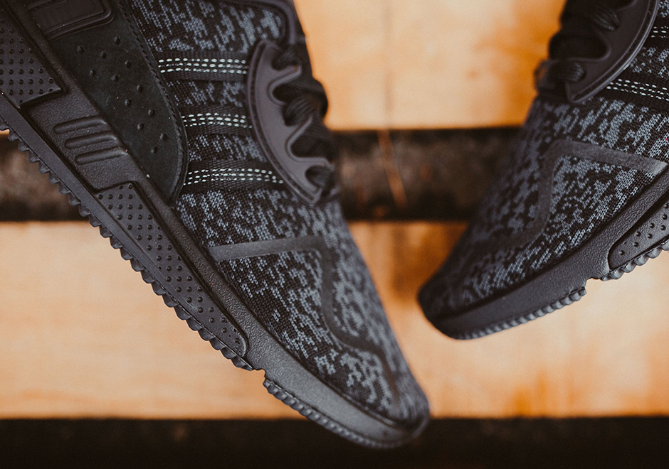 eqt cushion adv black