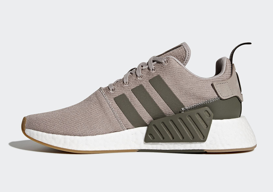 Regnbue opdragelse Urter Four New adidas NMD R2 Colorways Dropping On November 30th | SneakerNews.com