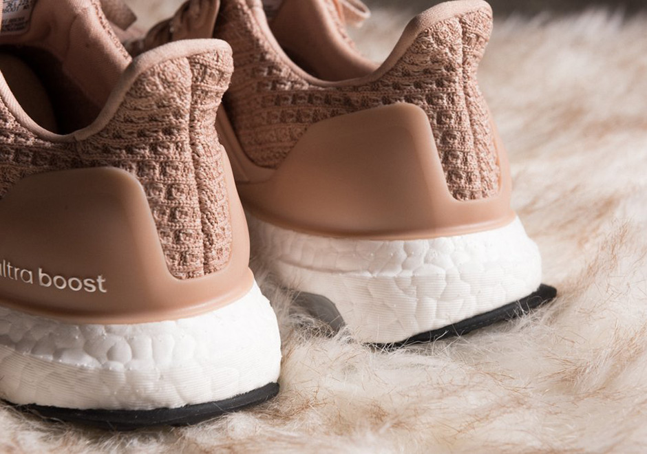 ultra boost champagne pink