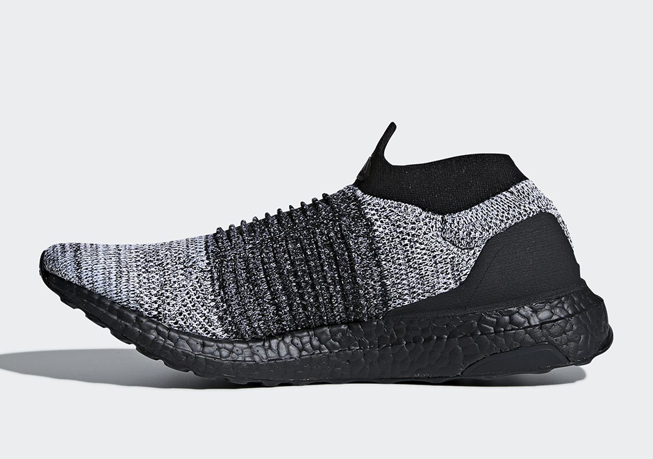 adidas Ultra BOOST Laceless Black Soles 