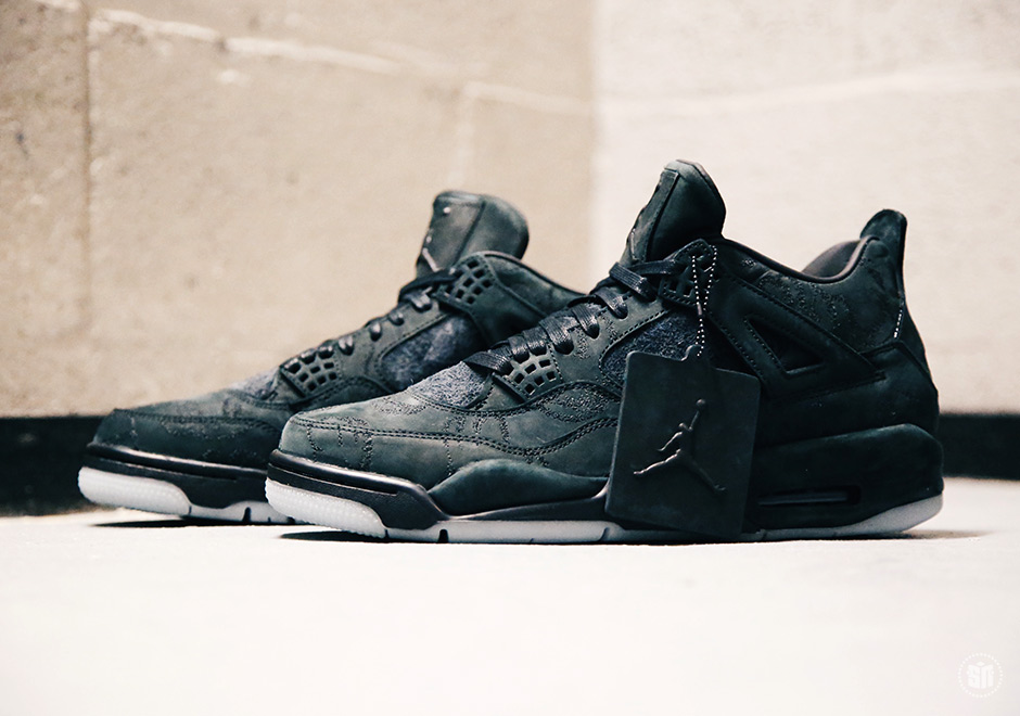 kaws x air jordan 4 black