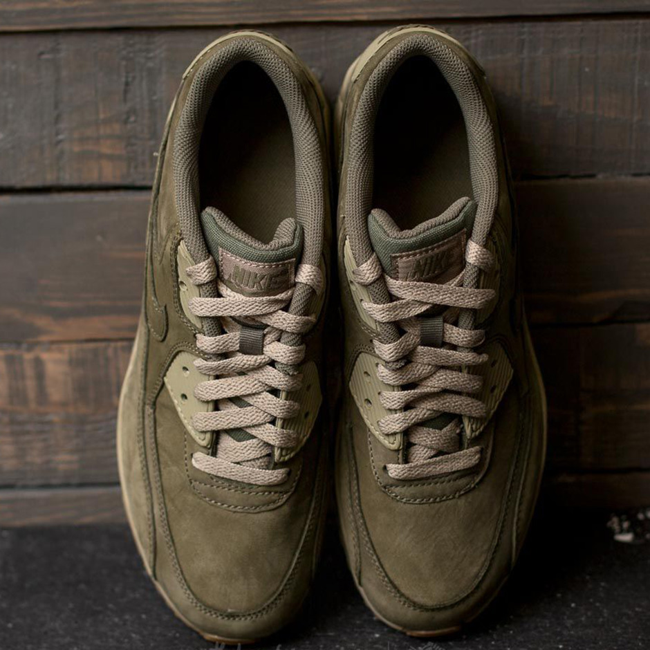 Nike Air Max 90 Winter Pack Olive 3