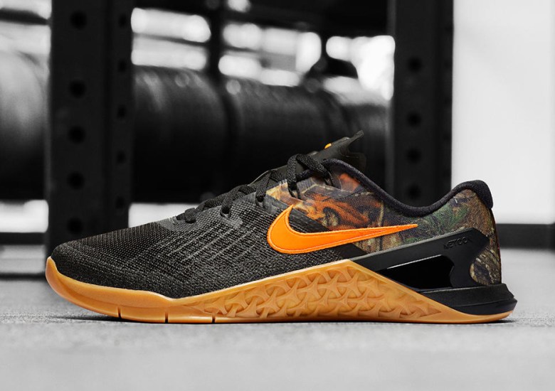 Nike Adds RealTree Camo To The MetCon 3