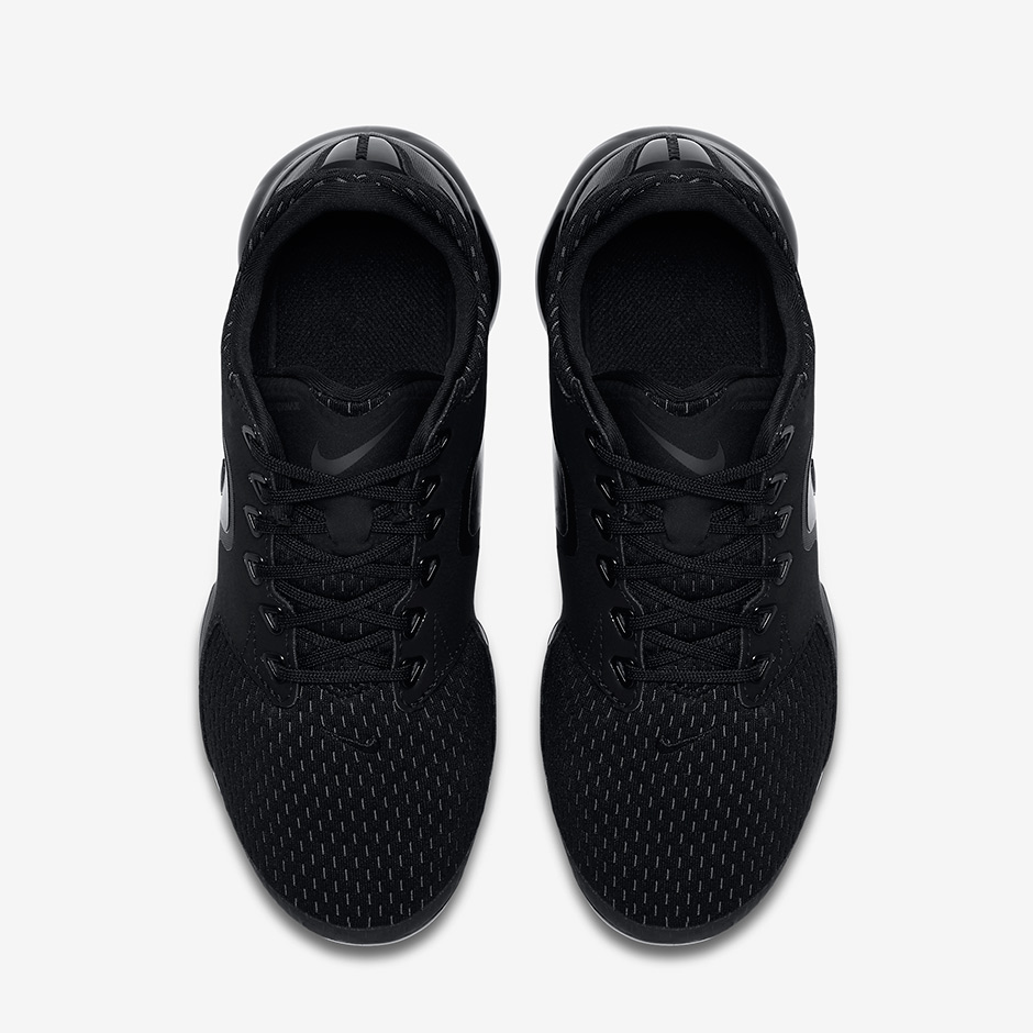 Nike Vapormax CS Releases in Kids Sizes | SneakerNews.com