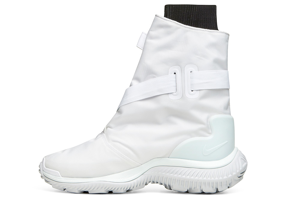 nikelab gaiter