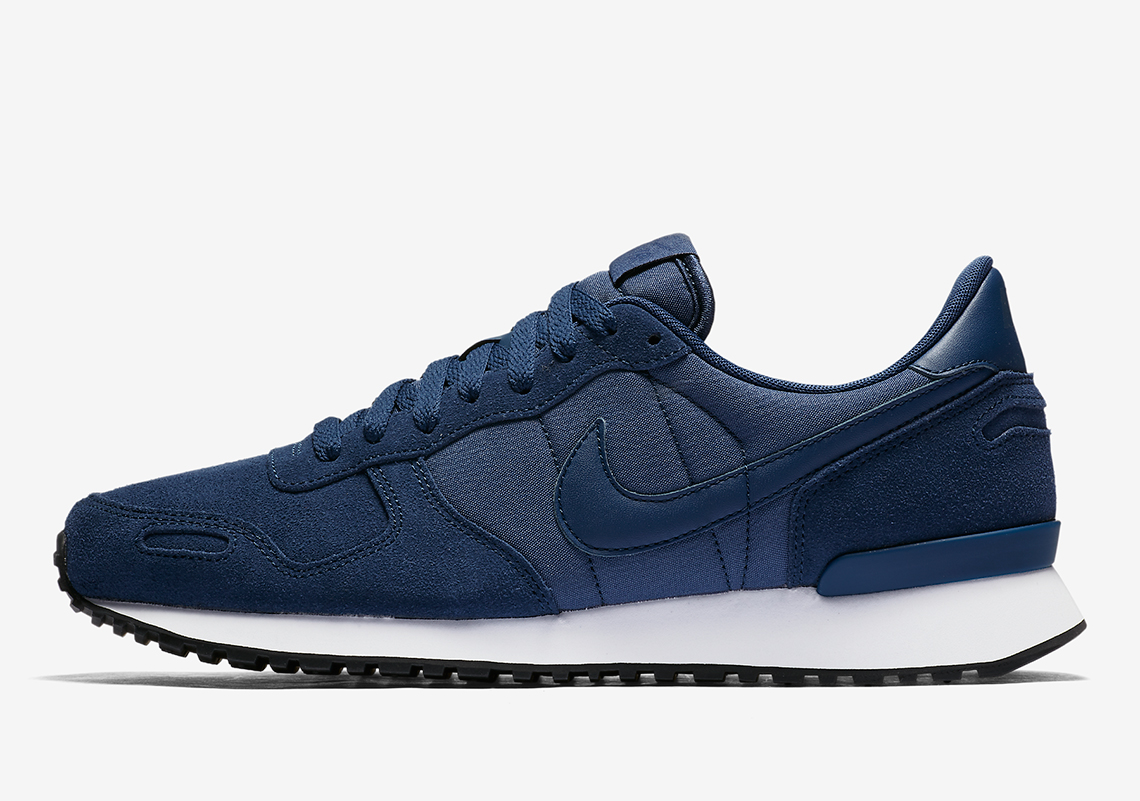 Nike air hotsell vortex leather blue