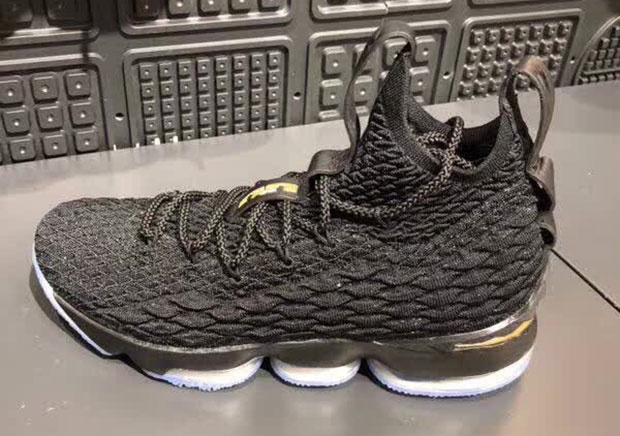 lebron 15 lakers edition