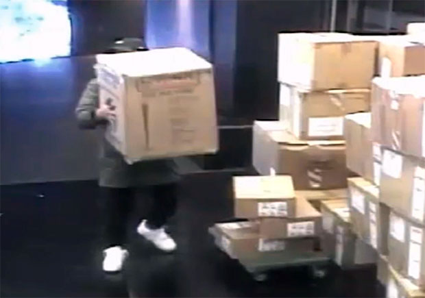 Thieves Steal $7,200 Worth Of Air Jordan 11 "Win Like '96" Pairs From Niketown NY