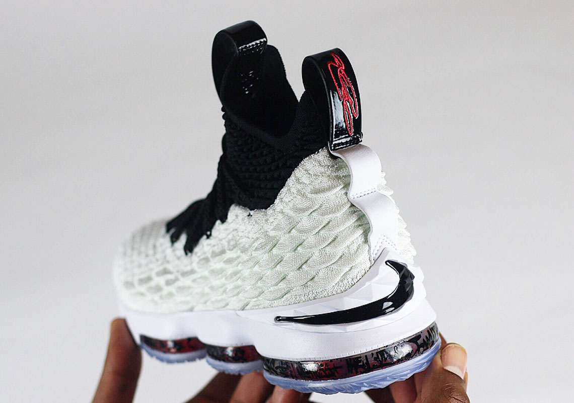 lebron 15 graffiti on foot