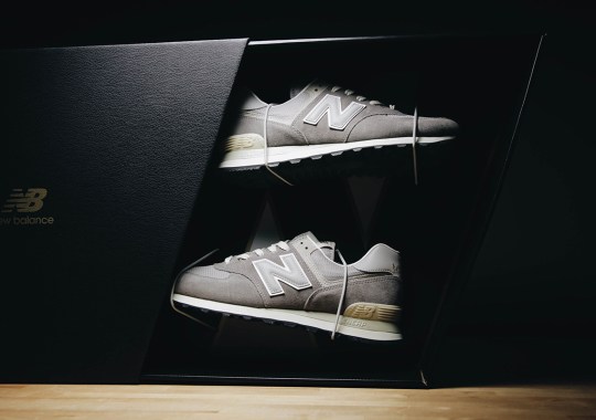Unboxing the New Balance 574 Friends And Family Package