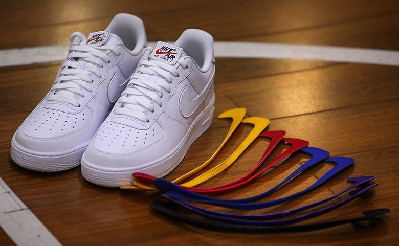 nikes with changeable swoosh