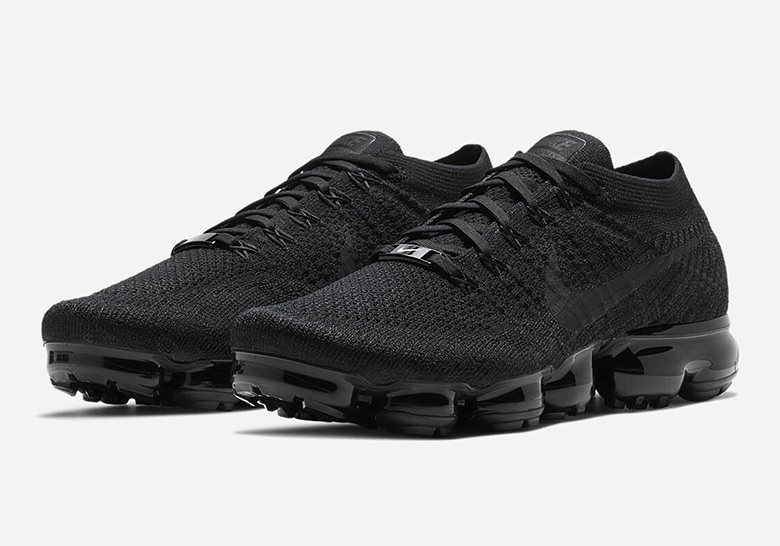 nike vapormax app exclusive black