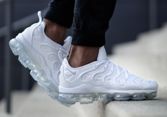 Nike Vapormax Plus “Triple White” Is Releasing On February 9th
